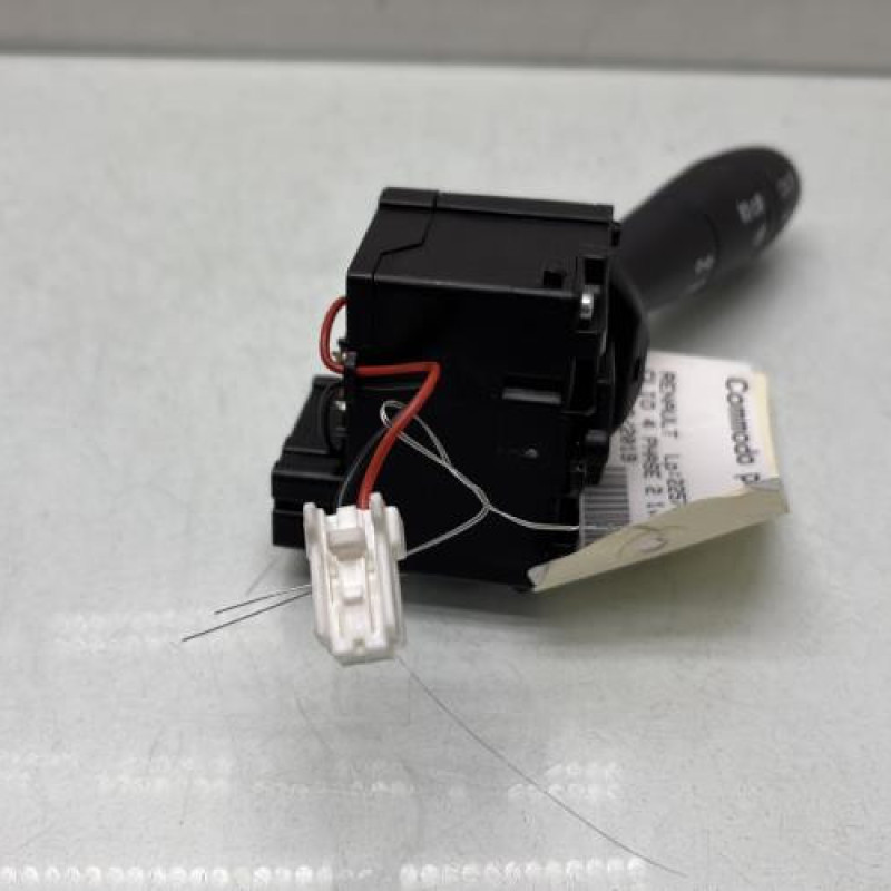 Commodo phare RENAULT CLIO 4 Photo n°4