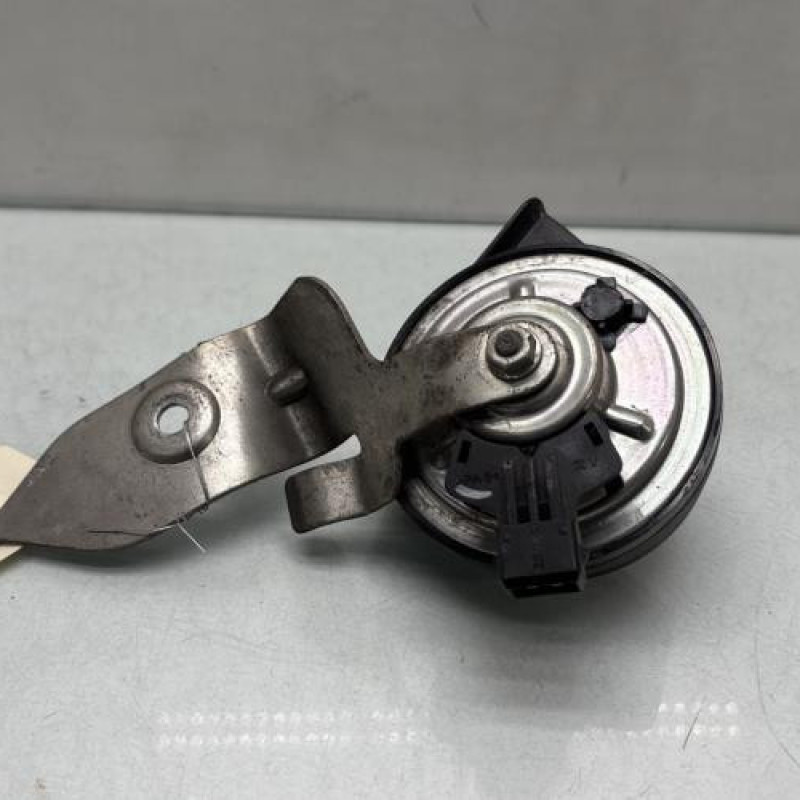 Avertisseur/Klaxon RENAULT CLIO 4 Photo n°4
