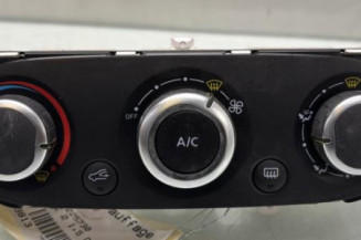 Commande chauffage RENAULT CLIO 4 Photo n°1
