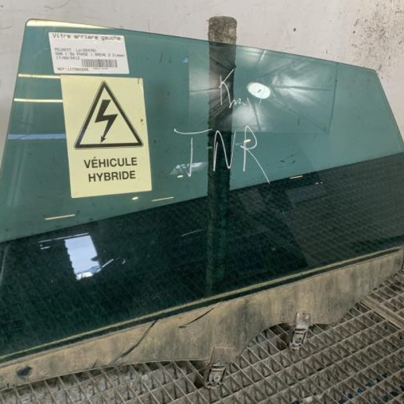 Vitre arriere gauche PEUGEOT 508 1 SW Photo n°2