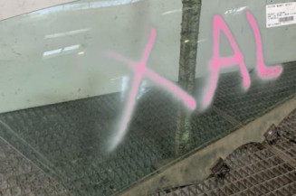 Vitre avant droit PEUGEOT 508 1 SW