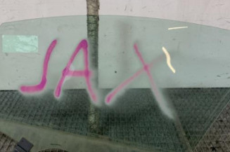 Vitre avant droit PEUGEOT 508 1 SW