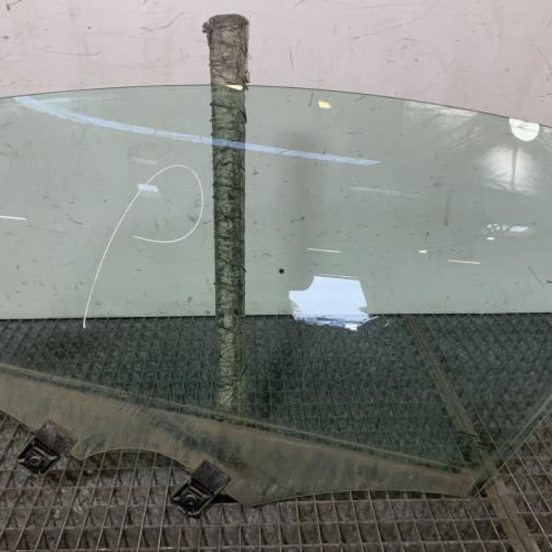 Vitre avant gauche PEUGEOT 508 1 SW Photo n°1