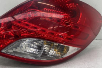 Feu arriere principal droit (feux) PEUGEOT 207 Photo n°1