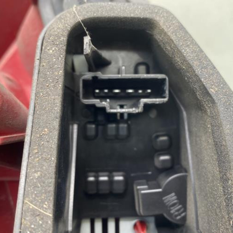 Feu arriere principal droit (feux) PEUGEOT 207 Photo n°3