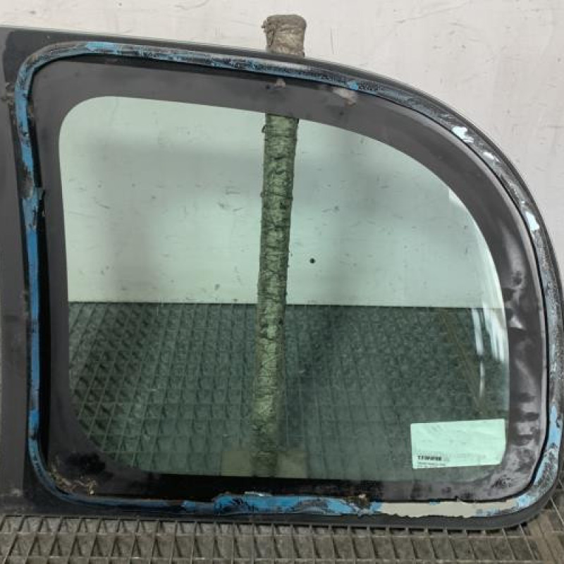 Custode arriere droit RENAULT KANGOO 2 Photo n°4