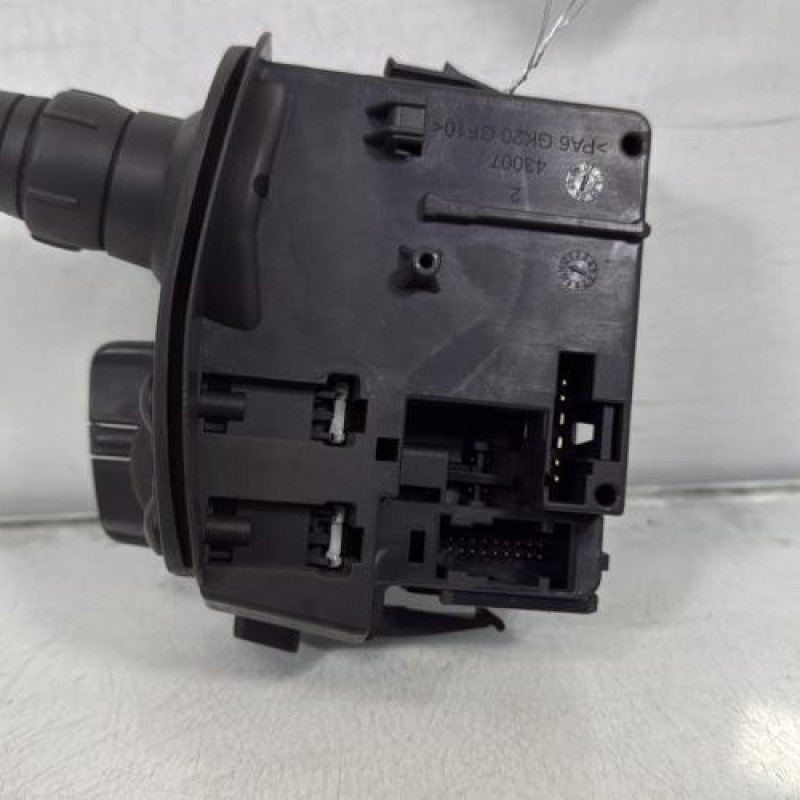 Commodo d'essuie glaces RENAULT CLIO 3 Photo n°3