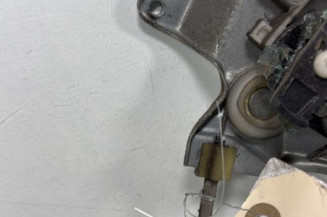 Leve vitre electrique avant gauche RENAULT CLIO 3