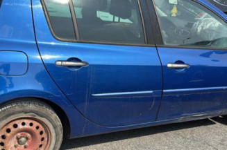 Custode arriere droit (porte) RENAULT CLIO 3