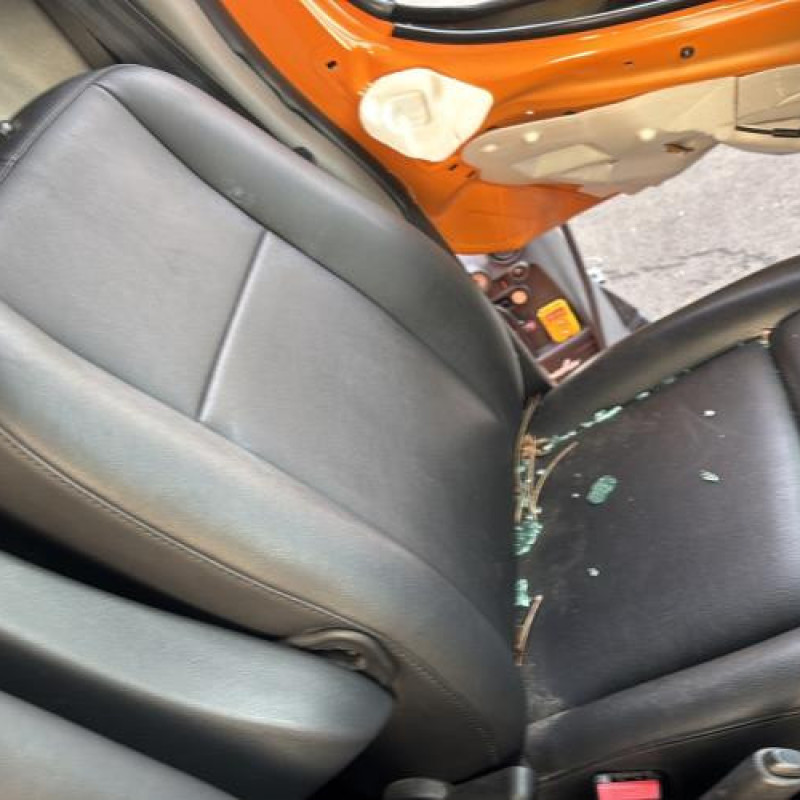 Vitre porte coffre gauche RENAULT MASTER 3 Photo n°15