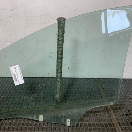 Vitre avant droit PEUGEOT 207 Photo n°1