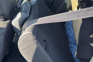 Vitre avant droit PEUGEOT 207