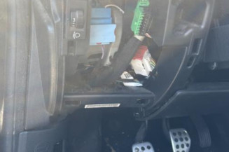 Vitre avant droit PEUGEOT 207