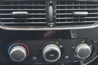 Anti brouillard droit (feux) RENAULT CLIO 4