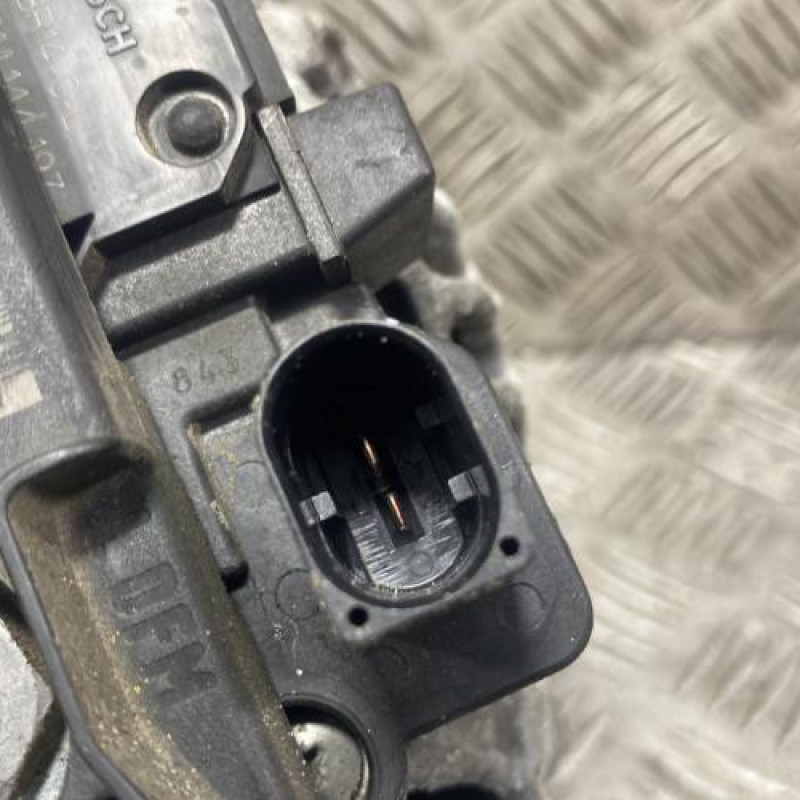 Alternateur AUDI A1 1 Photo n°2