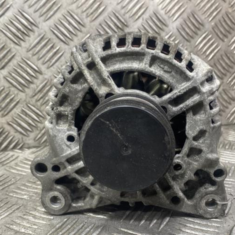 Alternateur AUDI A1 1 Photo n°3