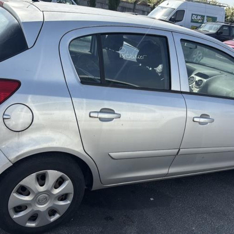 Alternateur OPEL CORSA D Photo n°9