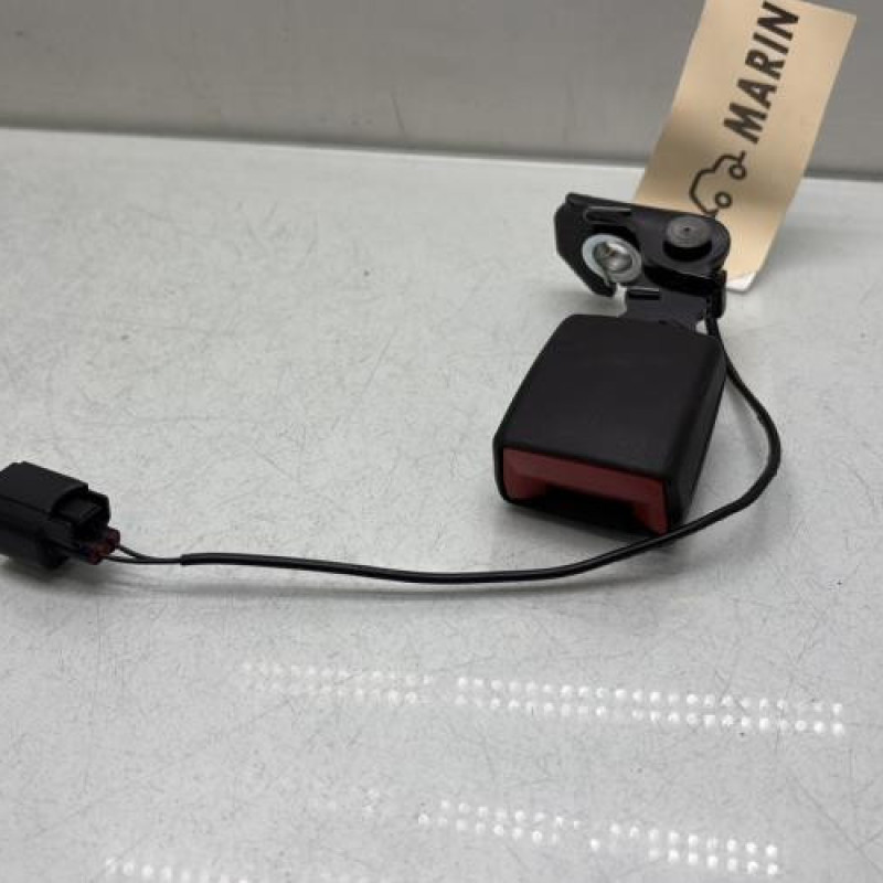 Attache ceinture arriere gauche FORD PUMA 2 Photo n°3