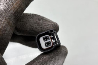 Attache ceinture arriere gauche FORD PUMA 2