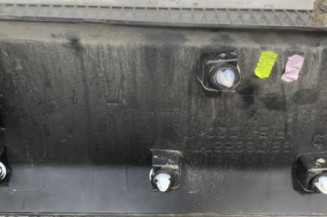 Baguette d'aile arrière gauche PEUGEOT PARTNER 3