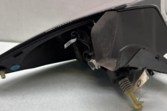 Feu arriere principal droit (feux) FORD PUMA 2