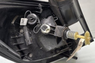 Feu arriere principal droit (feux) FORD PUMA 2