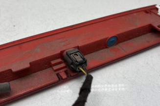 Feu arriere stop central FORD PUMA 2