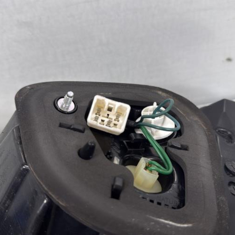 Feu arriere secondaire gauche (feux) KIA RIO 3 Photo n°3