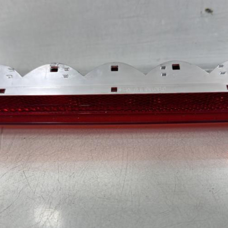 Feu arriere stop central FIAT 500 2 Photo n°2