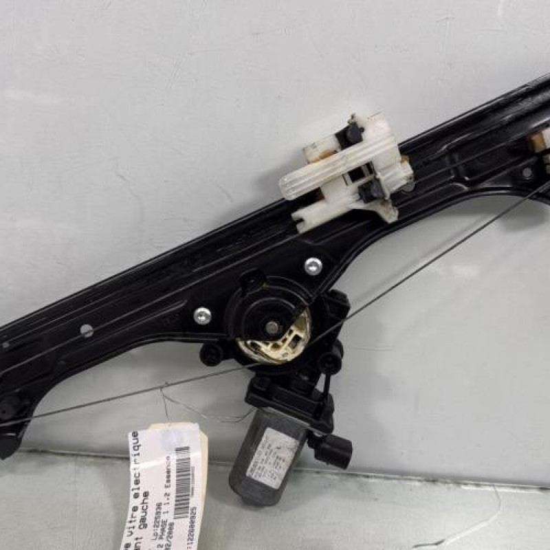 Leve vitre electrique avant gauche FIAT 500 2 Photo n°1