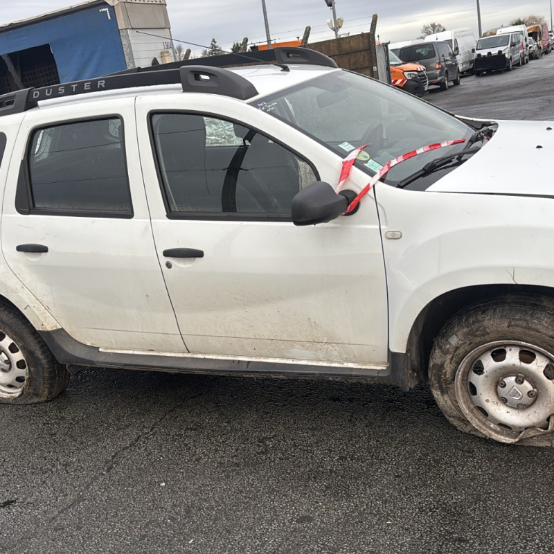 DACIA DUSTER 1 PHASE 2 1.5 DCI - 8V TURBO Photo n°5
