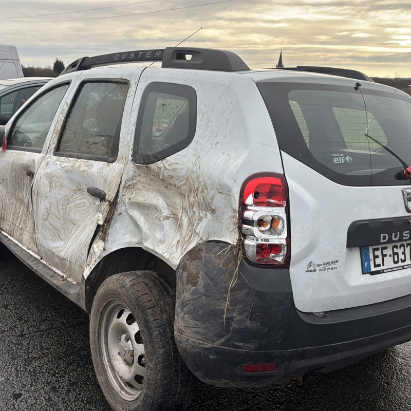 DACIA DUSTER 1 PHASE 2 1.5 DCI - 8V TURBO Photo n°8