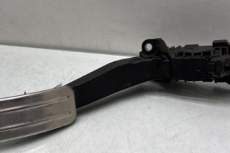 Pedale d'accelerateur FORD PUMA 2 Photo n°1