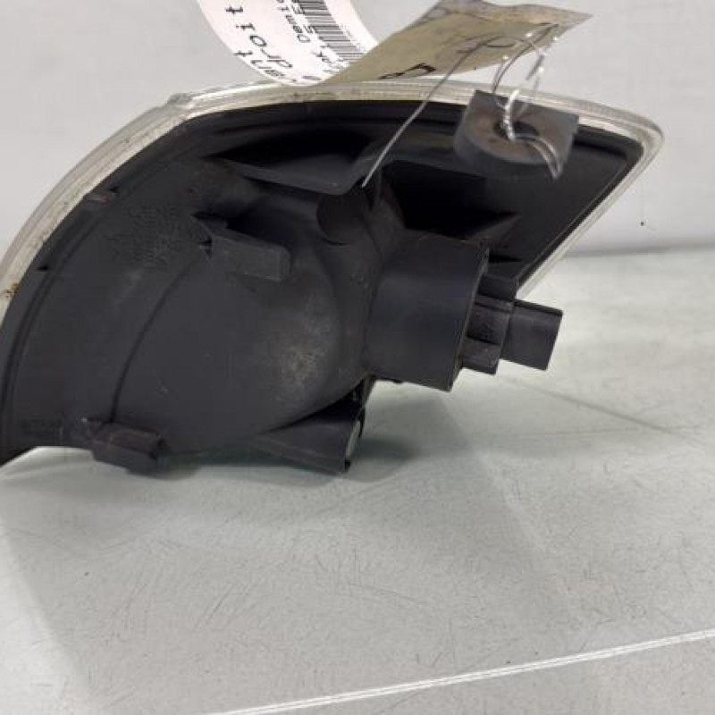 Optique avant secondaire droit (feux)(clignotant) MAZDA DEMIO Photo n°3