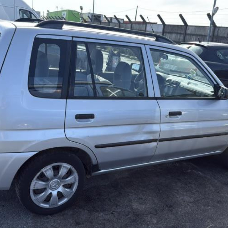 Optique avant secondaire droit (feux)(clignotant) MAZDA DEMIO Photo n°20