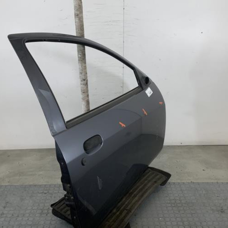 Porte avant droit FORD KA 1 Photo n°2