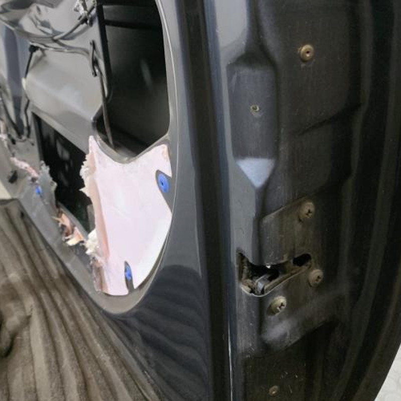 Porte avant droit FORD KA 1 Photo n°6