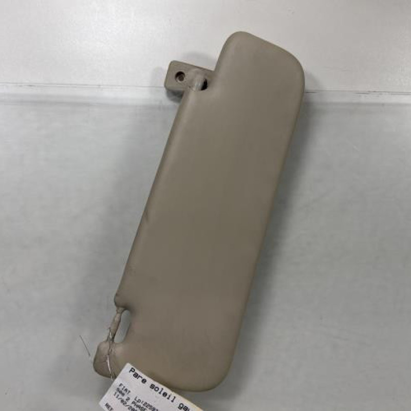 Pare soleil gauche FIAT 500 2 Photo n°2