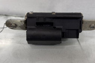 Serrure de coffre FIAT 500 2