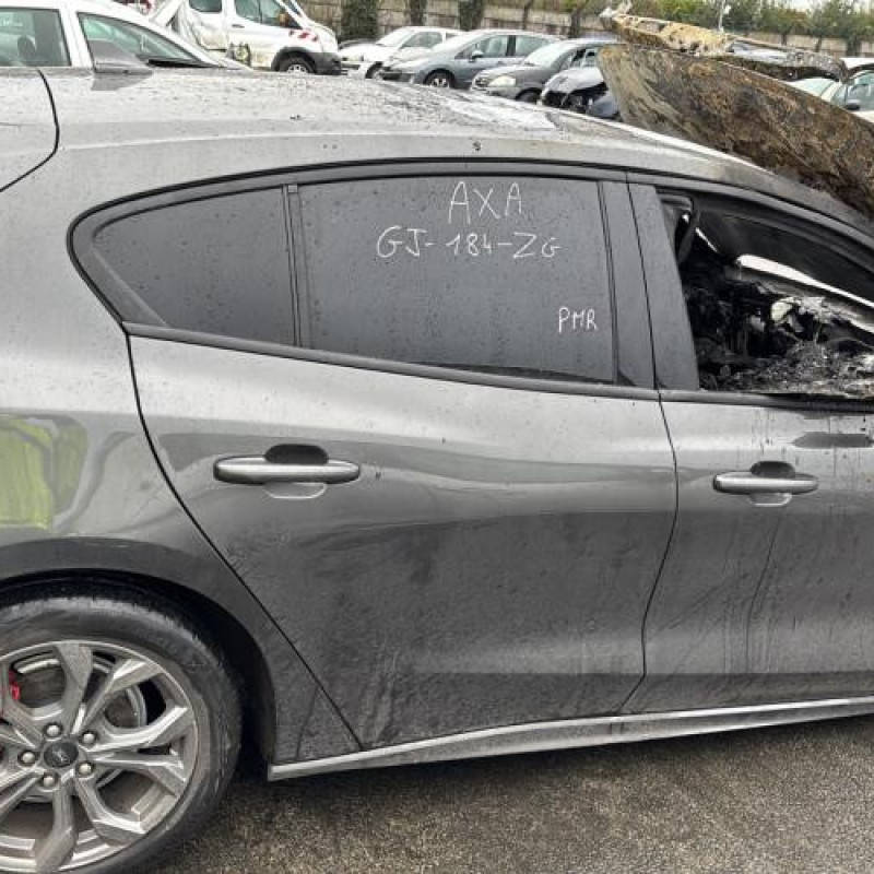 Vitre arriere droit FORD FOCUS 4 Photo n°11