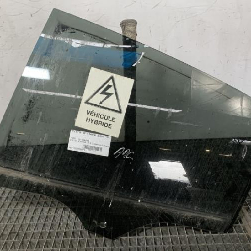 Vitre arriere gauche FORD FOCUS 4 Photo n°1