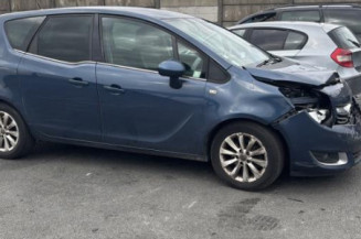 Serrure arriere gauche OPEL MERIVA B