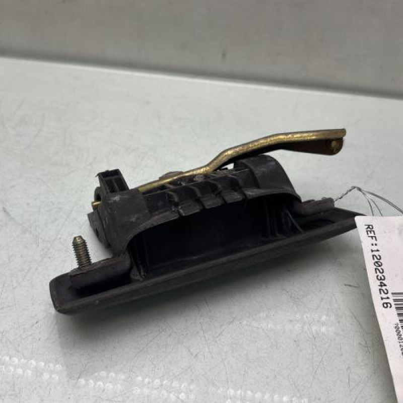 Poignee porte arriere droit PEUGEOT 205 Photo n°3