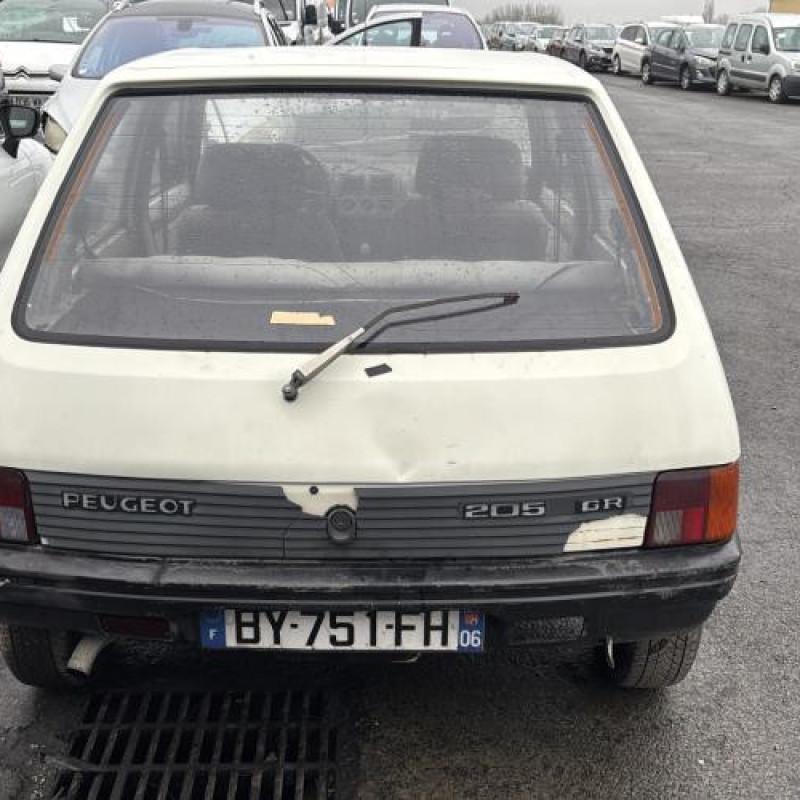 Poignee porte arriere droit PEUGEOT 205 Photo n°9