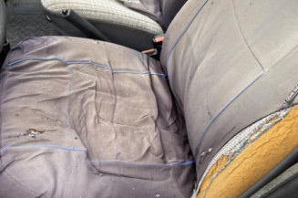 Poignee porte arriere droit PEUGEOT 205