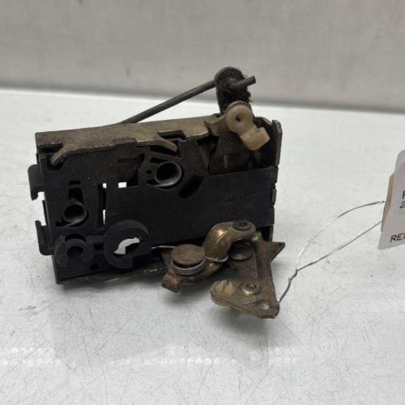 Serrure avant droit PEUGEOT 205 Photo n°2