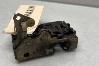 Serrure avant gauche PEUGEOT 205