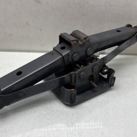 Cric PEUGEOT 205 Photo n°1