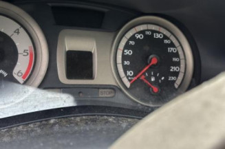 Feu arriere principal gauche (feux) RENAULT CLIO 3