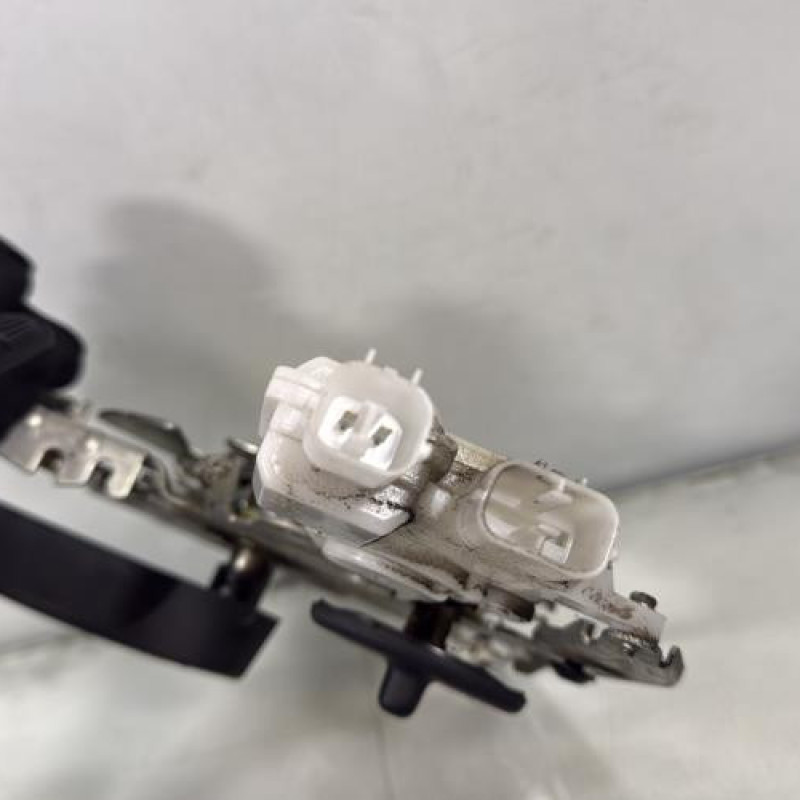 Poignee interieur porte de coffre droite RENAULT MASTER 3 Photo n°3